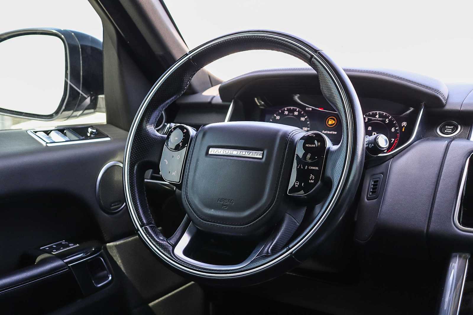 Thumbnail: 2018 Land Rover Range Rover Sport - 16