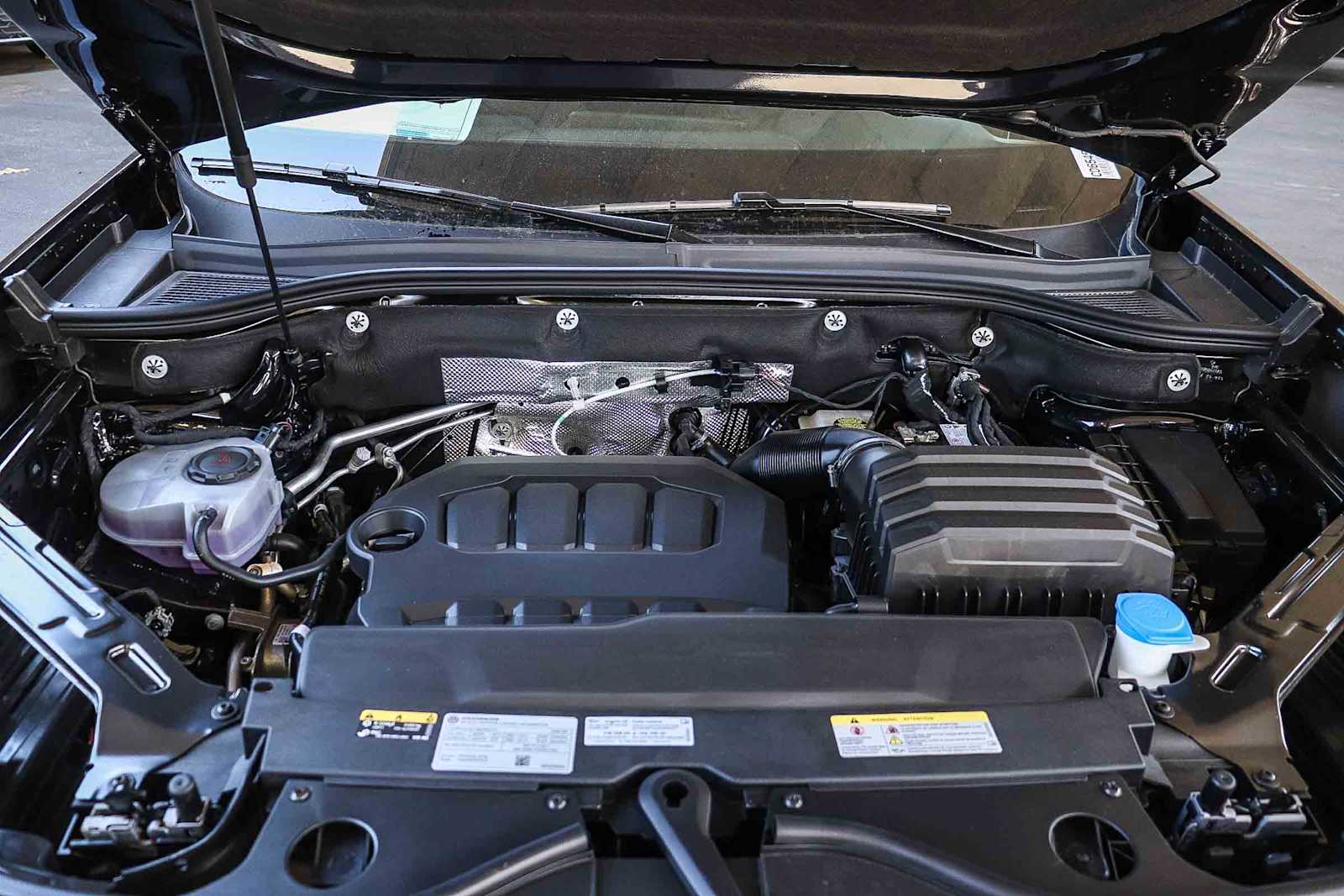 Thumbnail: 2026 Volkswagen Atlas - 13