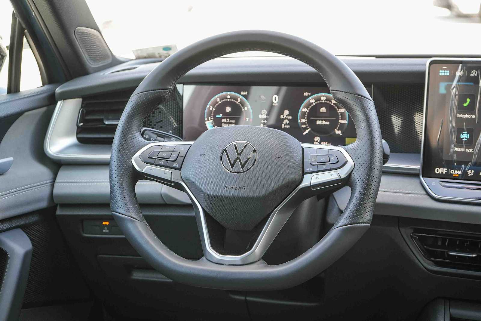 Thumbnail: 2026 Volkswagen Tiguan - 17