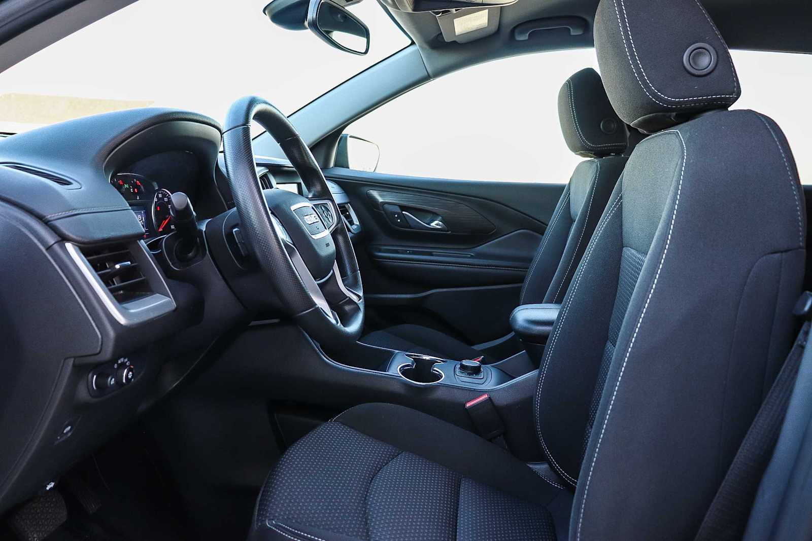 Thumbnail: 2024 GMC Terrain - 18