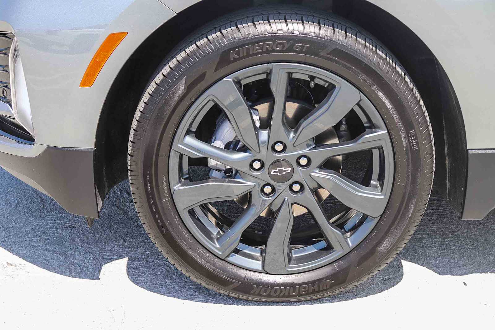 Thumbnail: 2023 Chevrolet Equinox - 11