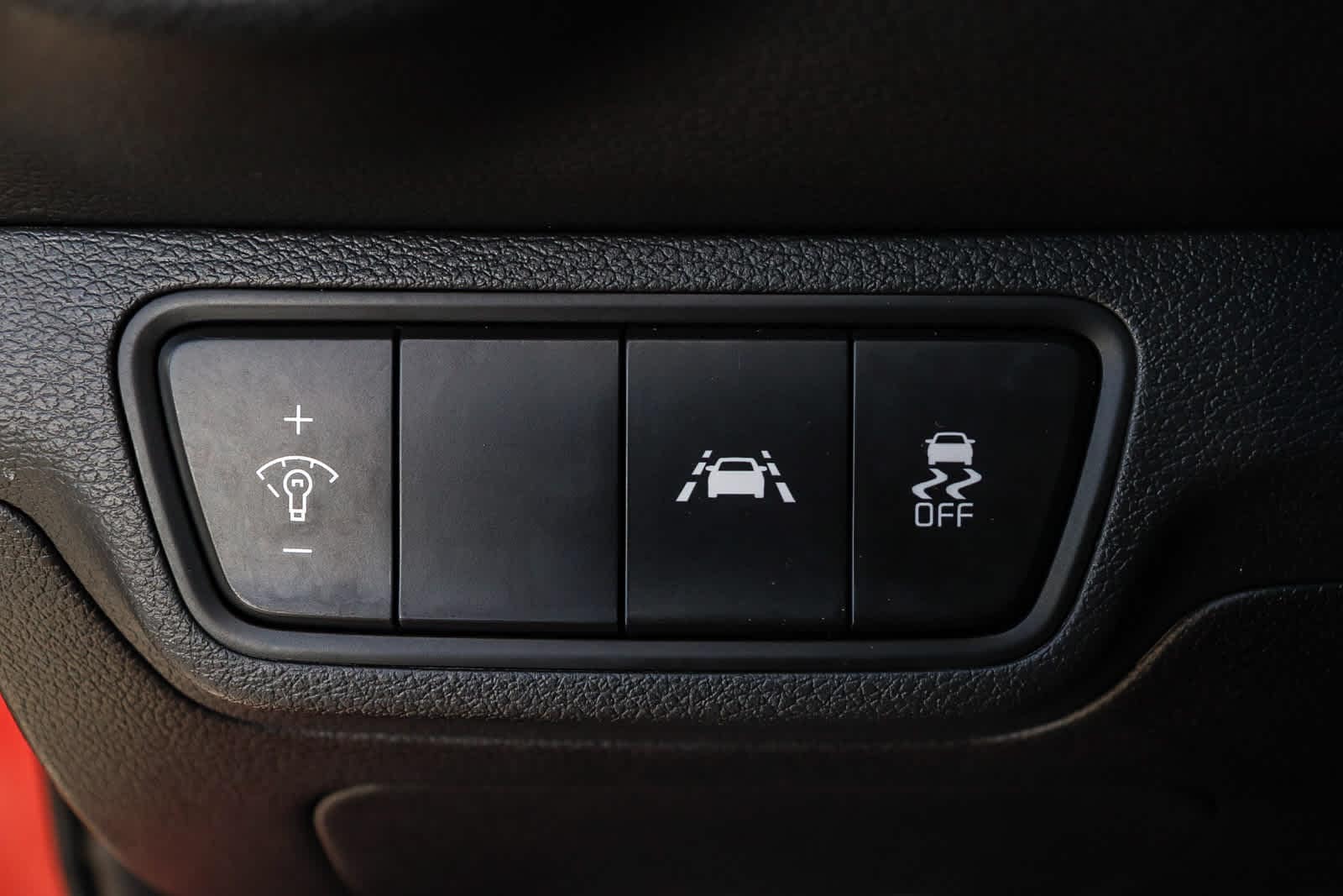 Thumbnail: 2019 Kia Forte - 23