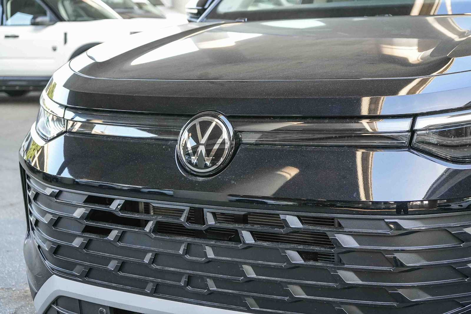 Thumbnail: 2026 Volkswagen Tiguan - 5