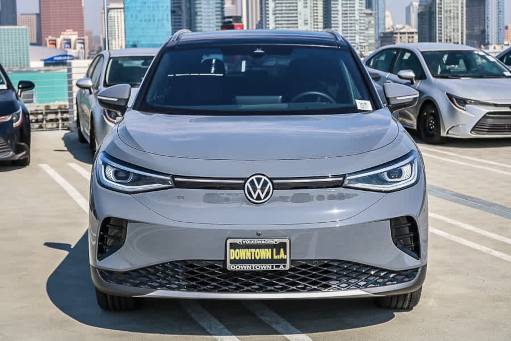 New 2025 Volkswagen ID.4 Pro S Plus SUV