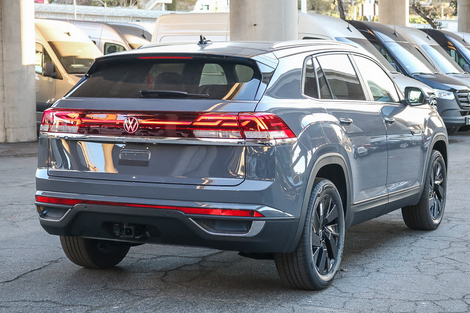 Thumbnail: 2026 Volkswagen Atlas - 6