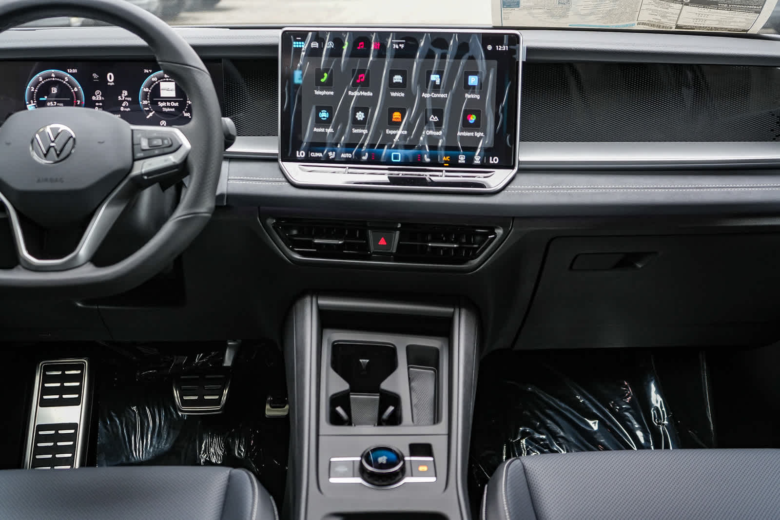 Thumbnail: 2026 Volkswagen Tiguan - 15