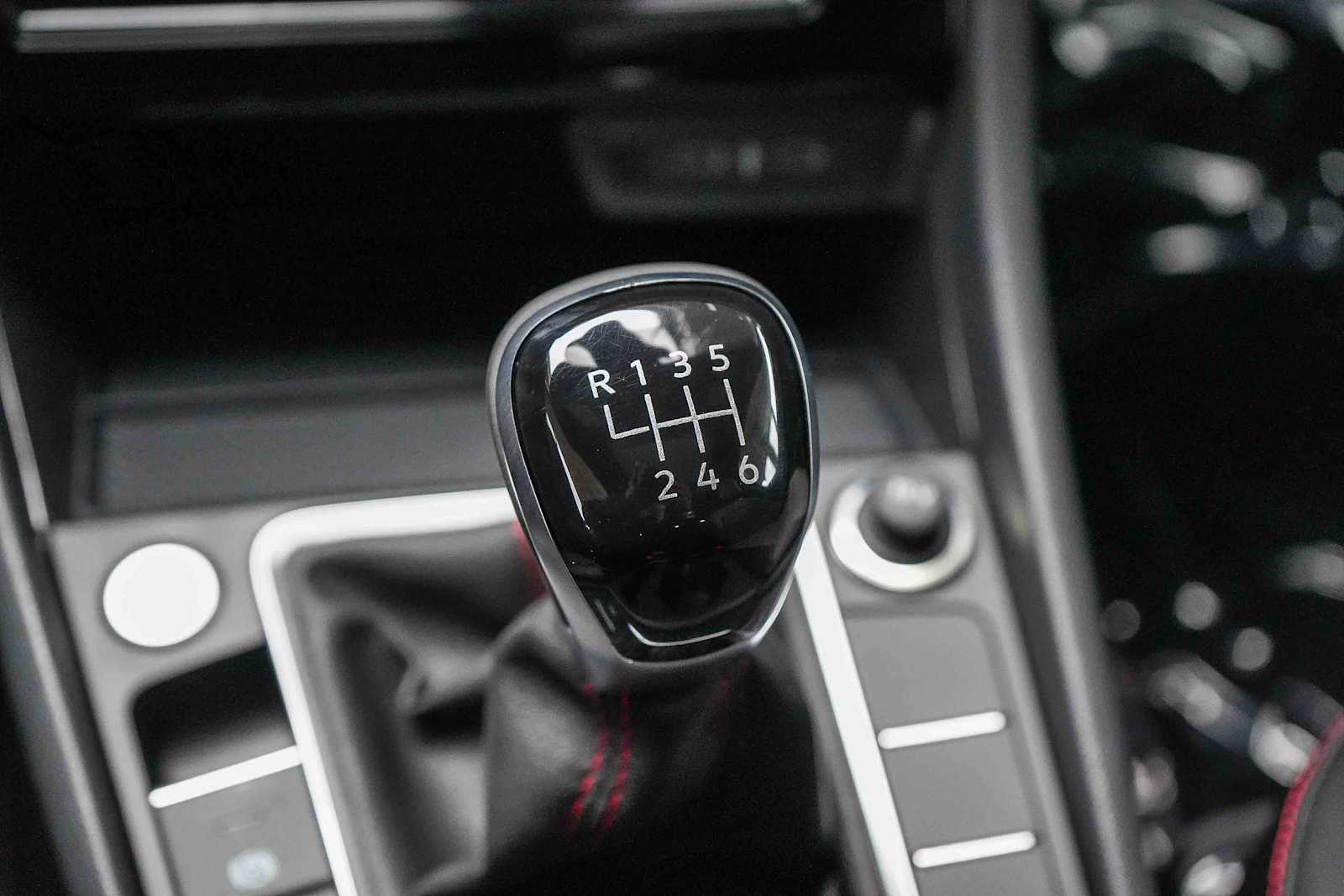 Thumbnail: 2026 Volkswagen Jetta - 22