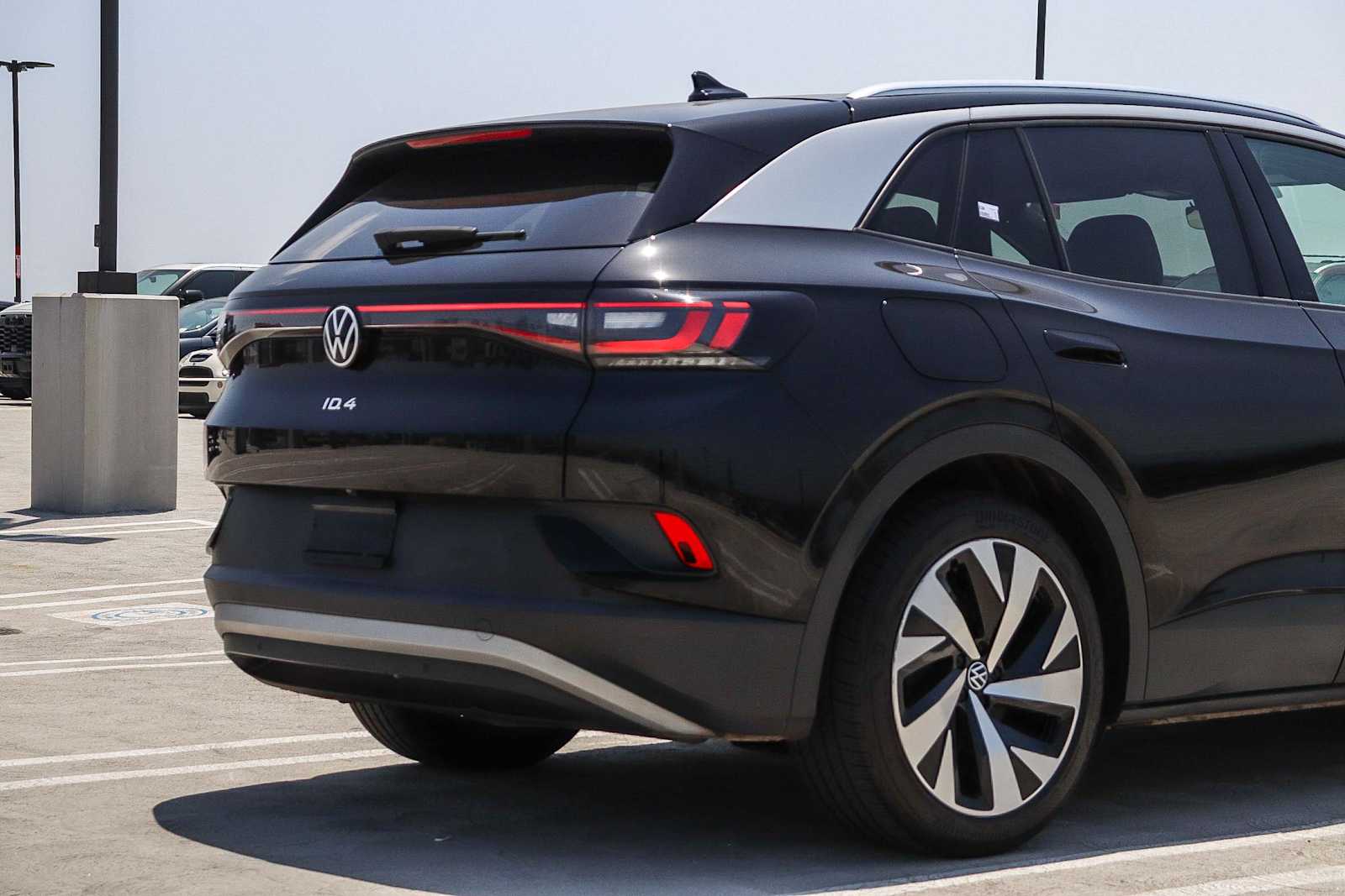 Thumbnail: 2021 Volkswagen ID.4 - 9