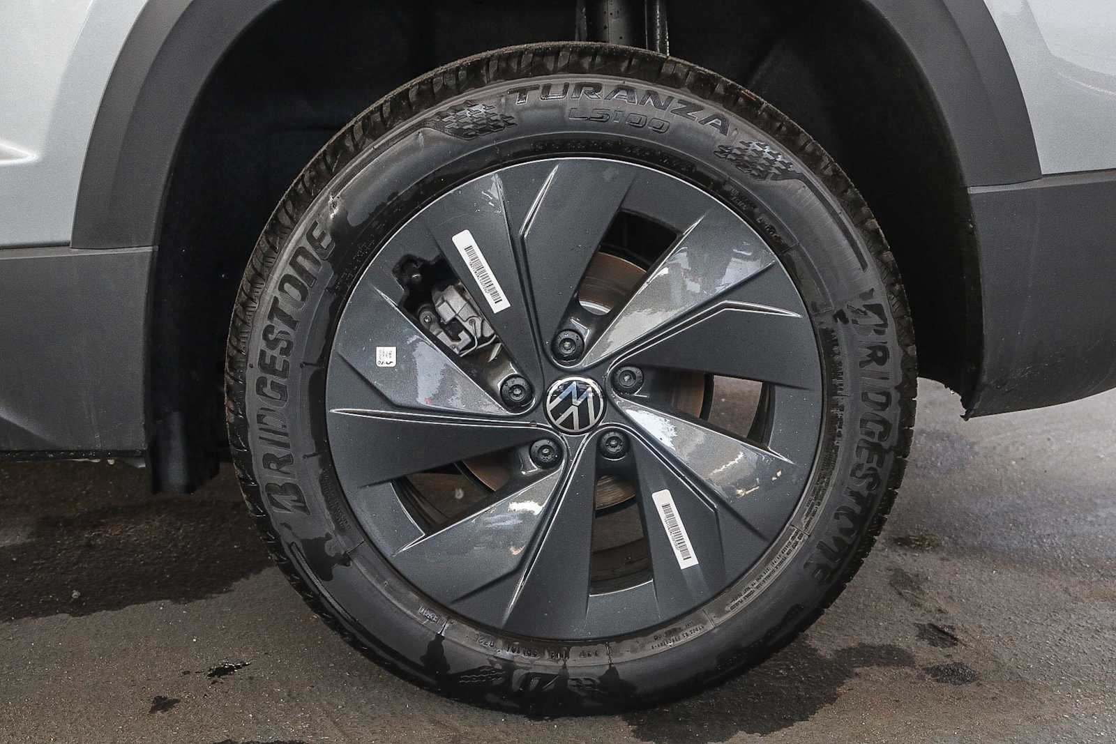 Thumbnail: 2025 Volkswagen Taos - 10