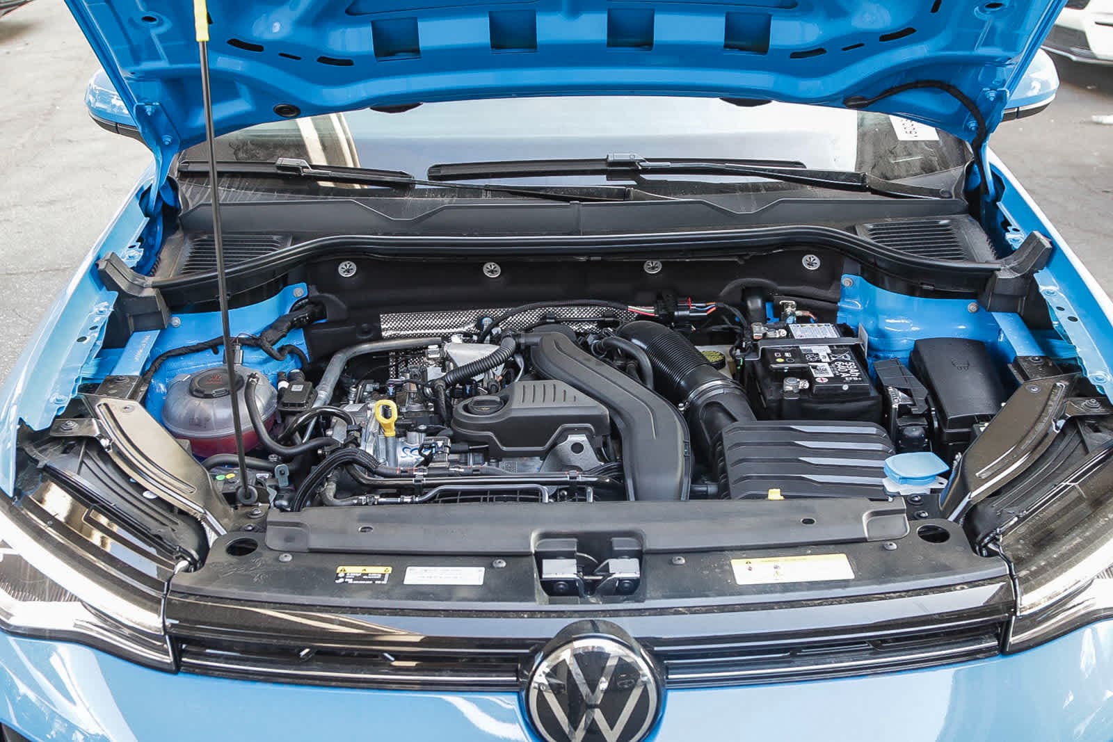 Thumbnail: 2025 Volkswagen Taos - 11