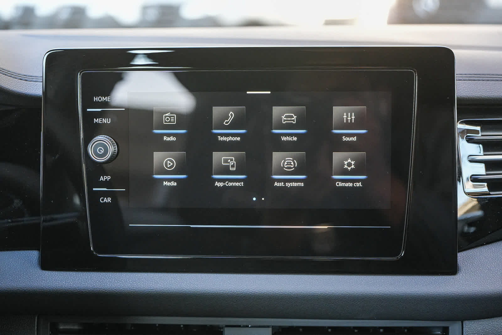 Thumbnail: 2026 Volkswagen Jetta - 16