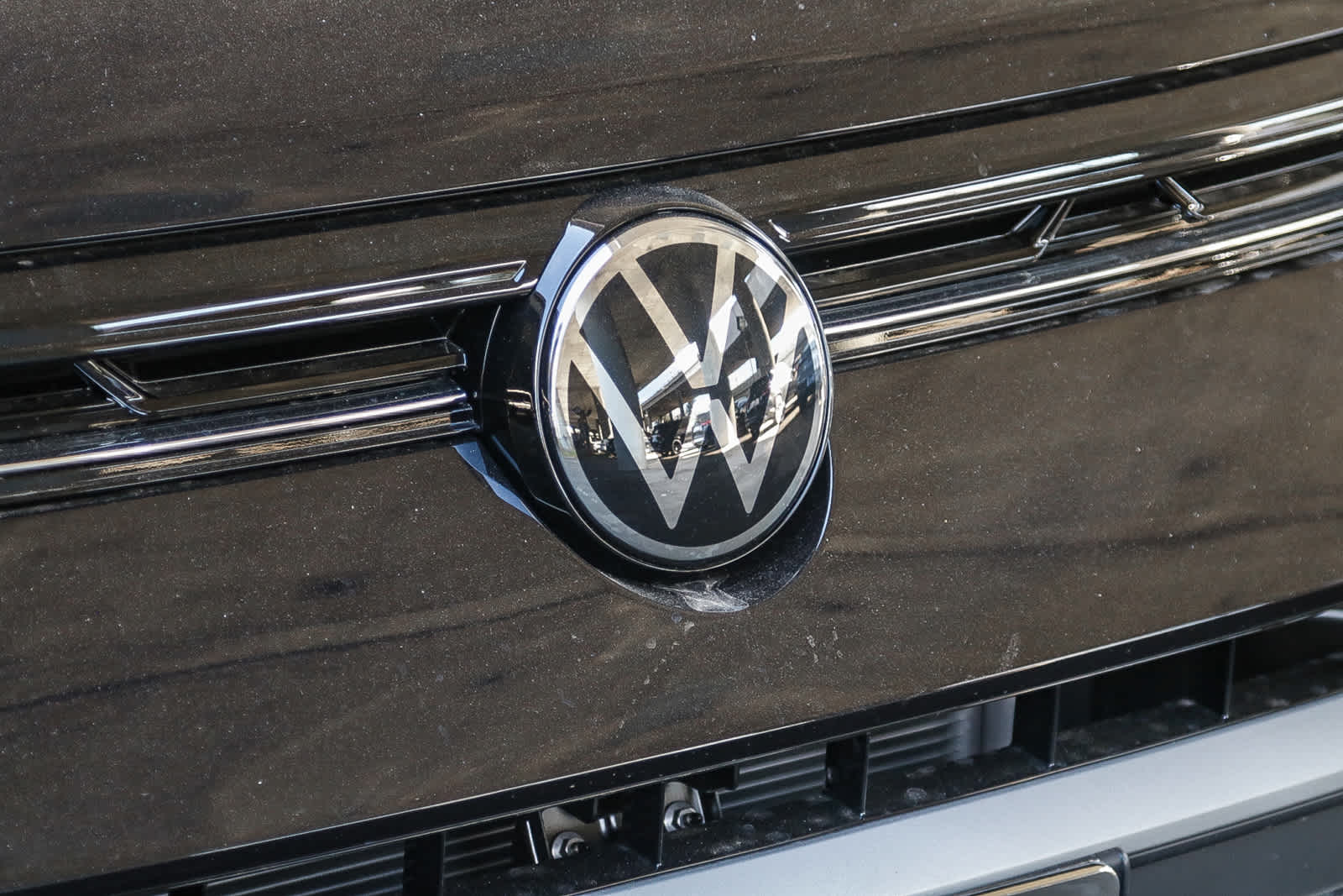 Thumbnail: 2025 Volkswagen Taos - 5