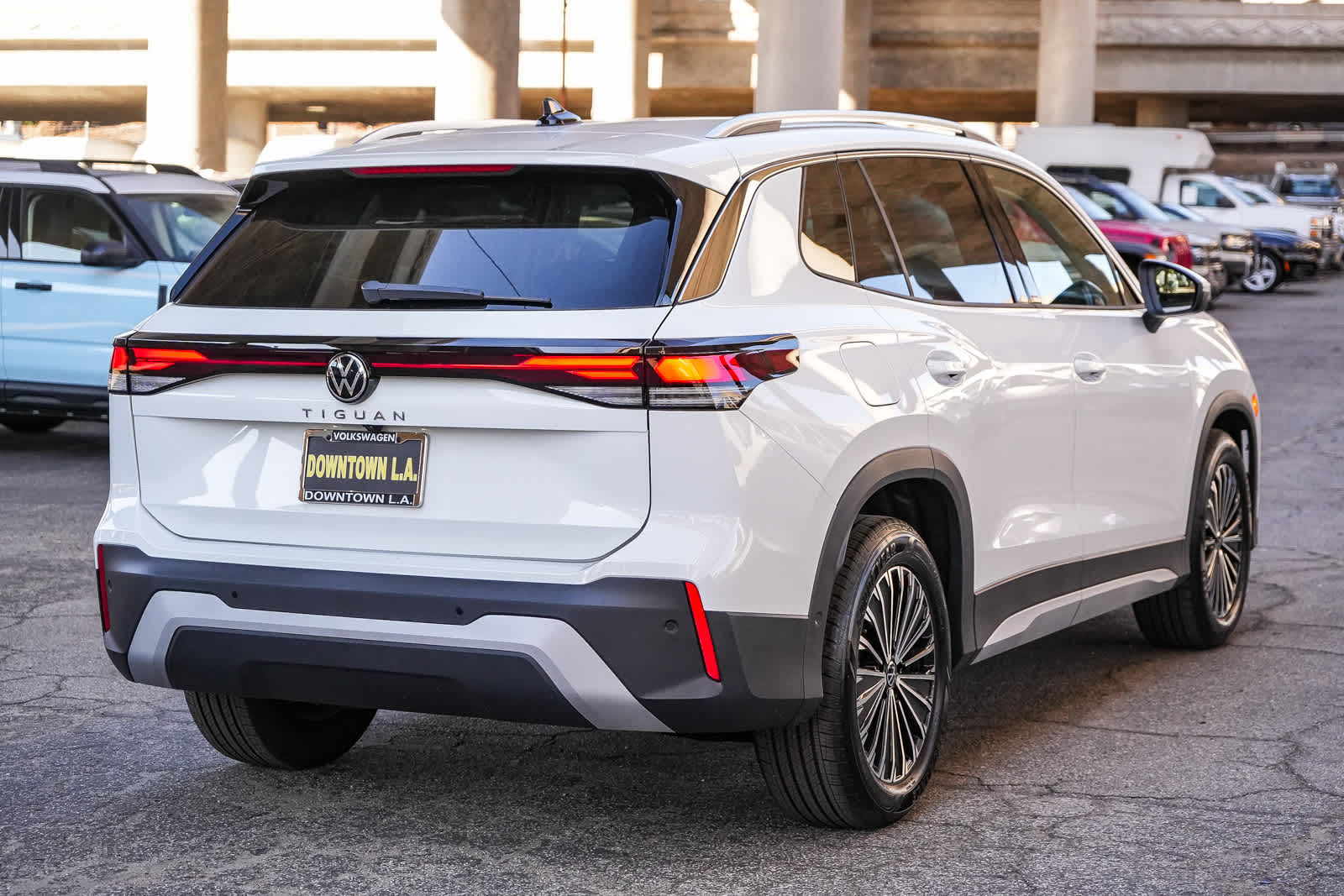 Thumbnail: 2026 Volkswagen Tiguan - 6