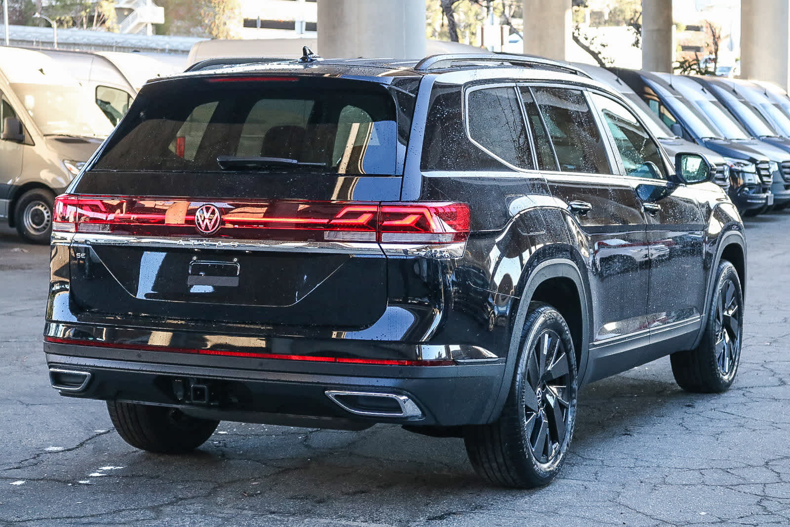 Thumbnail: 2026 Volkswagen Atlas - 6