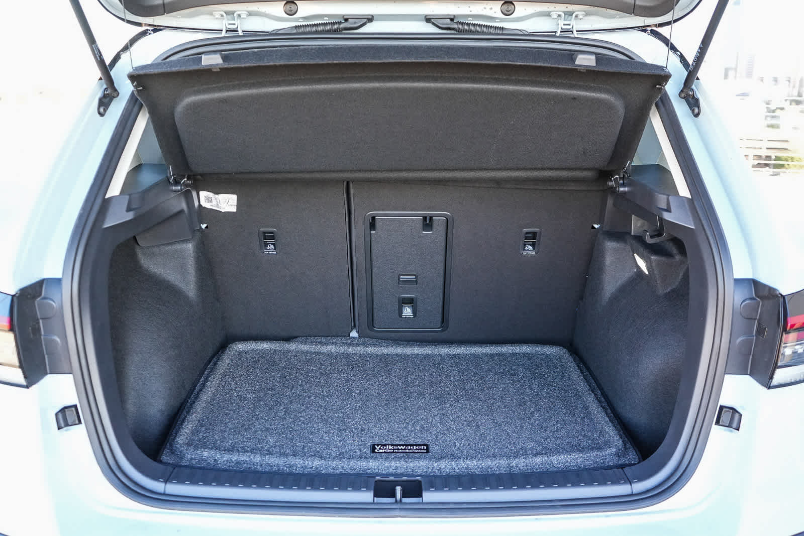 Thumbnail: 2026 Volkswagen Taos - 12