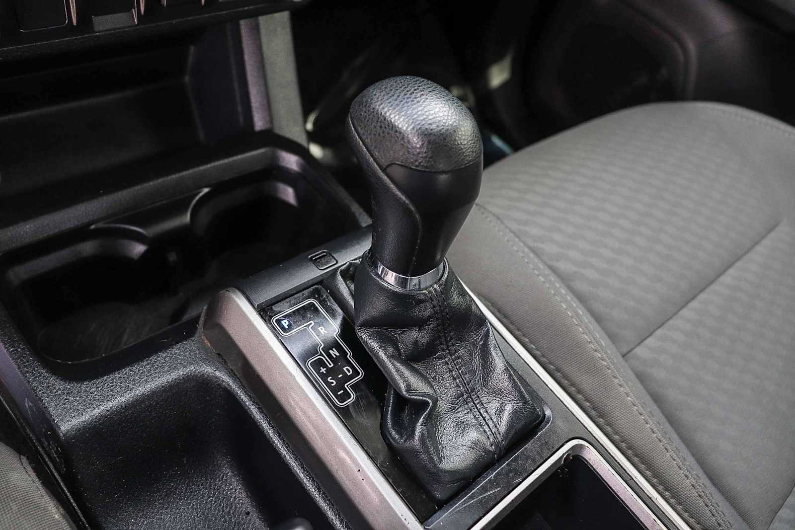 2021 Toyota Tacoma SR5 - Photo 20