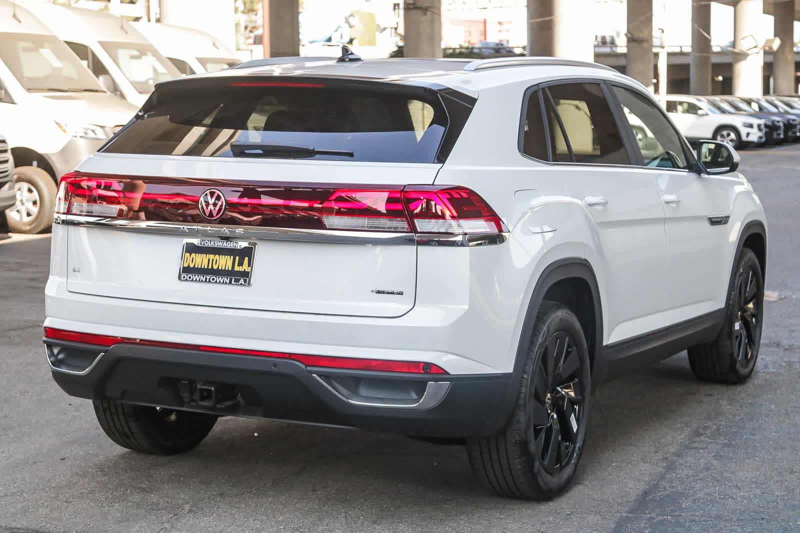 Thumbnail: 2026 Volkswagen Atlas - 6