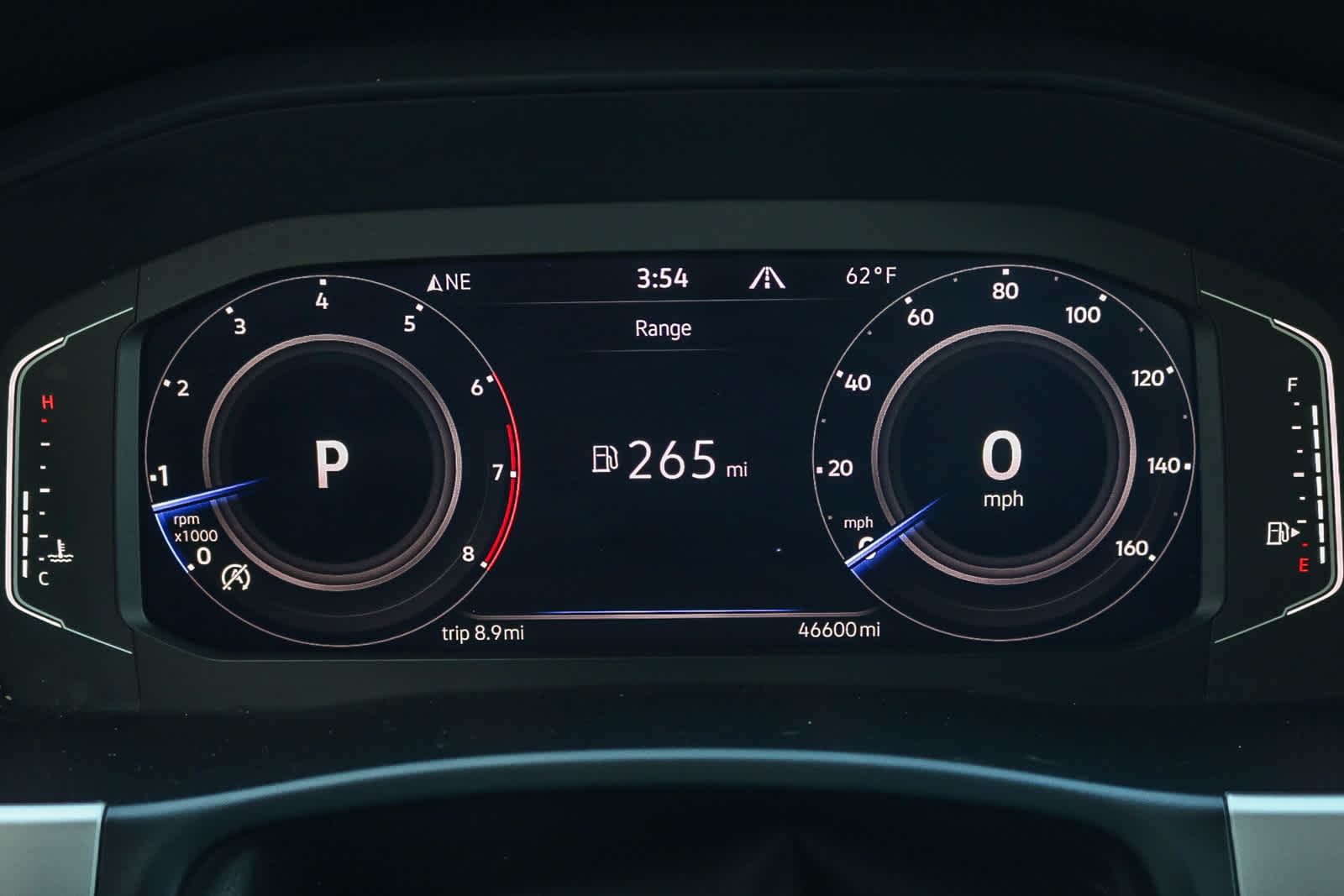 Thumbnail: 2022 Volkswagen Atlas - 24