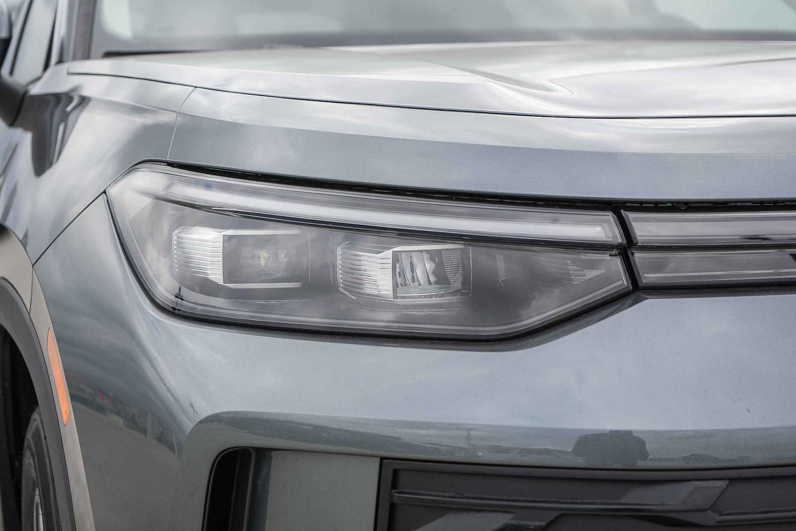 Thumbnail: 2026 Volkswagen Tiguan - 4