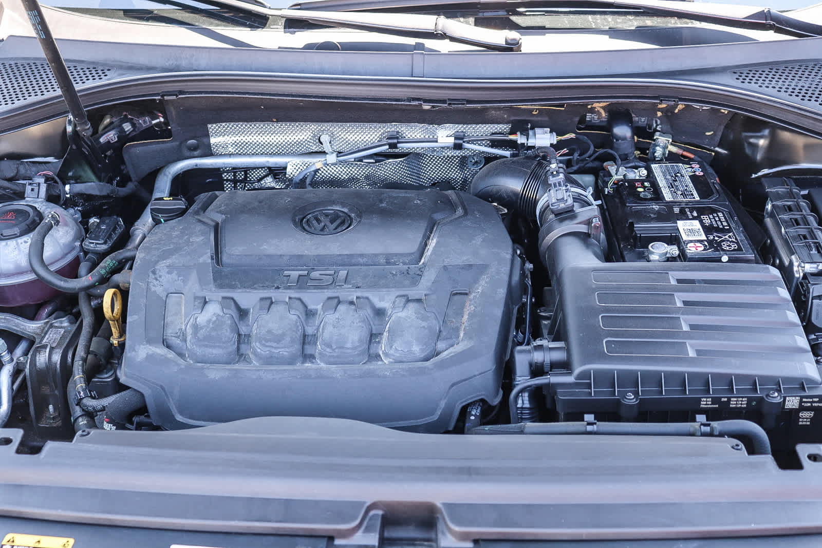 Thumbnail: 2022 Volkswagen Tiguan - 26