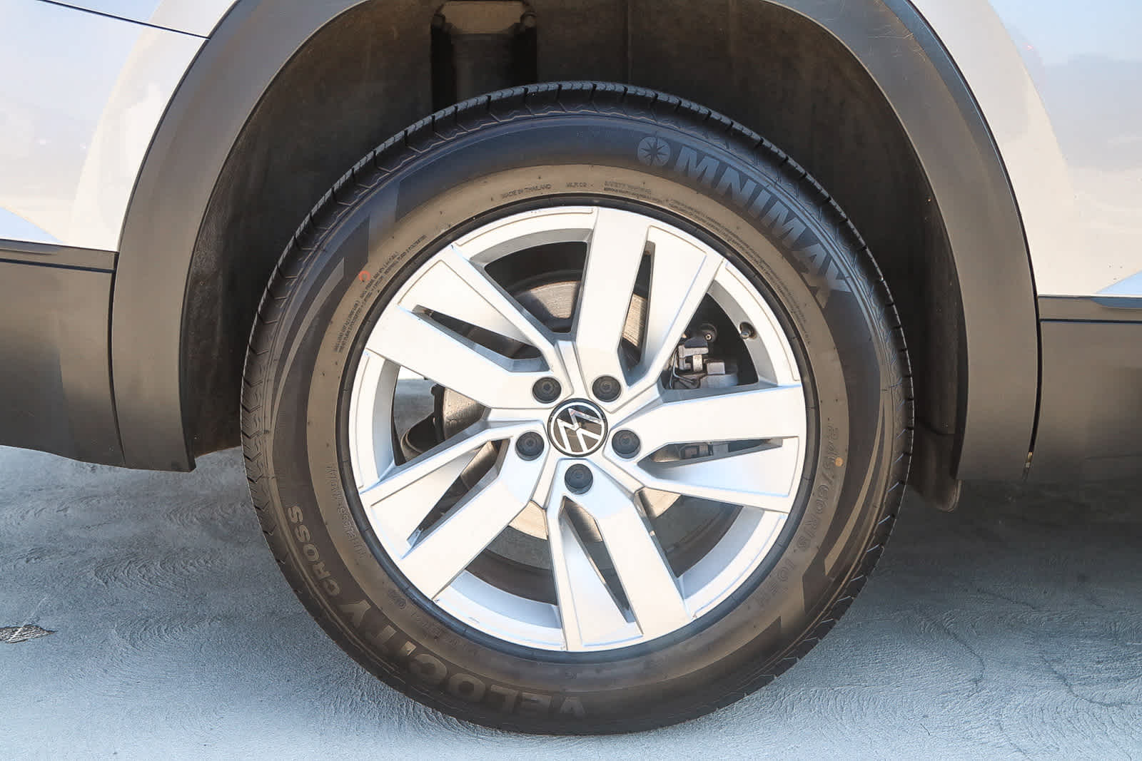 Thumbnail: 2021 Volkswagen Atlas - 10