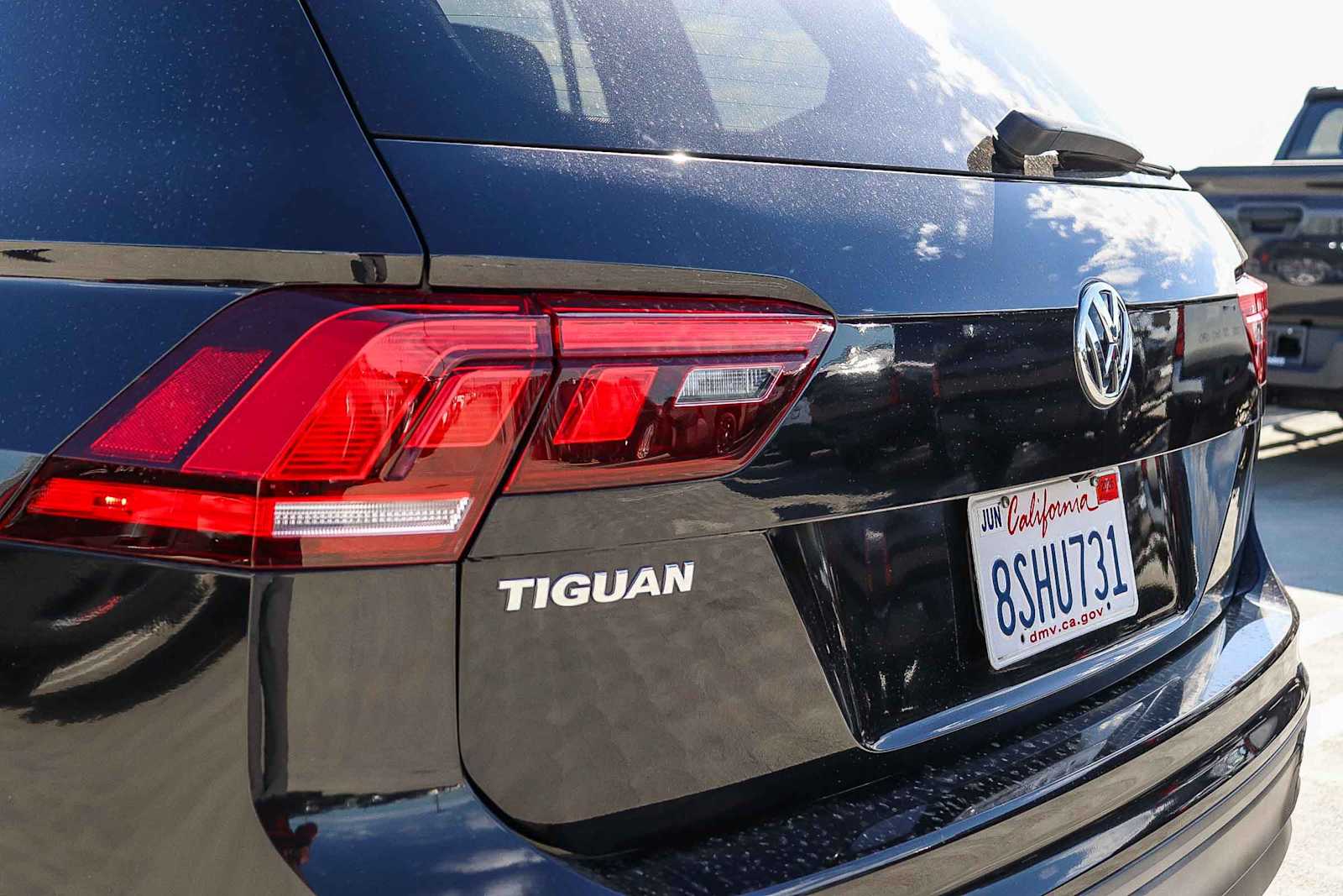 Thumbnail: 2020 Volkswagen Tiguan - 9