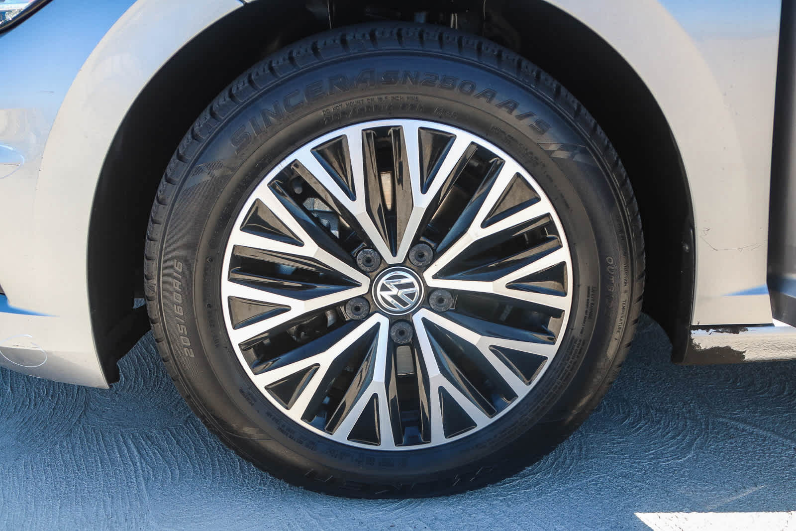 Thumbnail: 2021 Volkswagen Jetta - 11