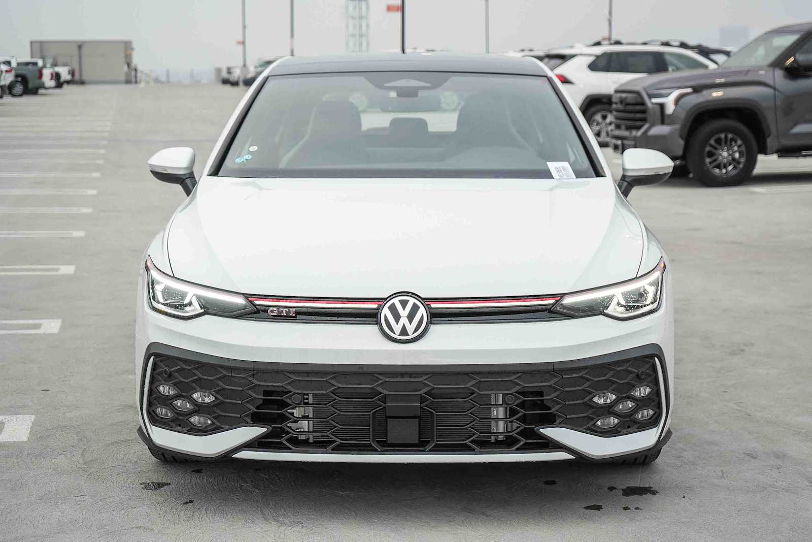 Thumbnail: 2026 Volkswagen Golf - 2