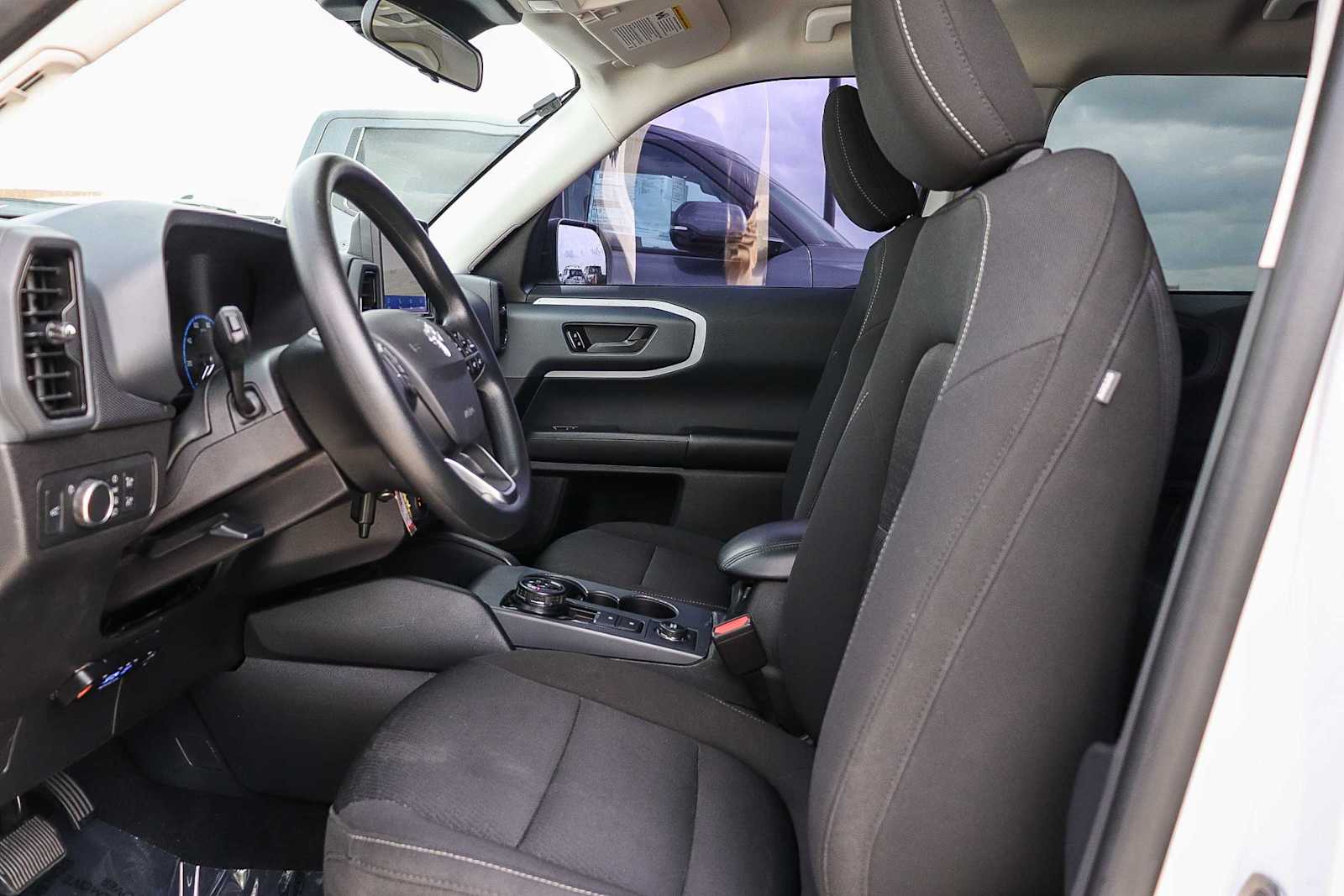 Thumbnail: 2021 Ford Bronco Sport - 19