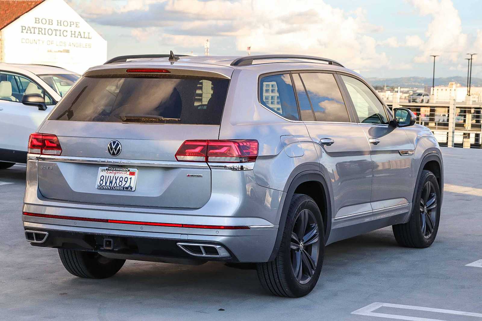 Thumbnail: 2021 Volkswagen Atlas - 4