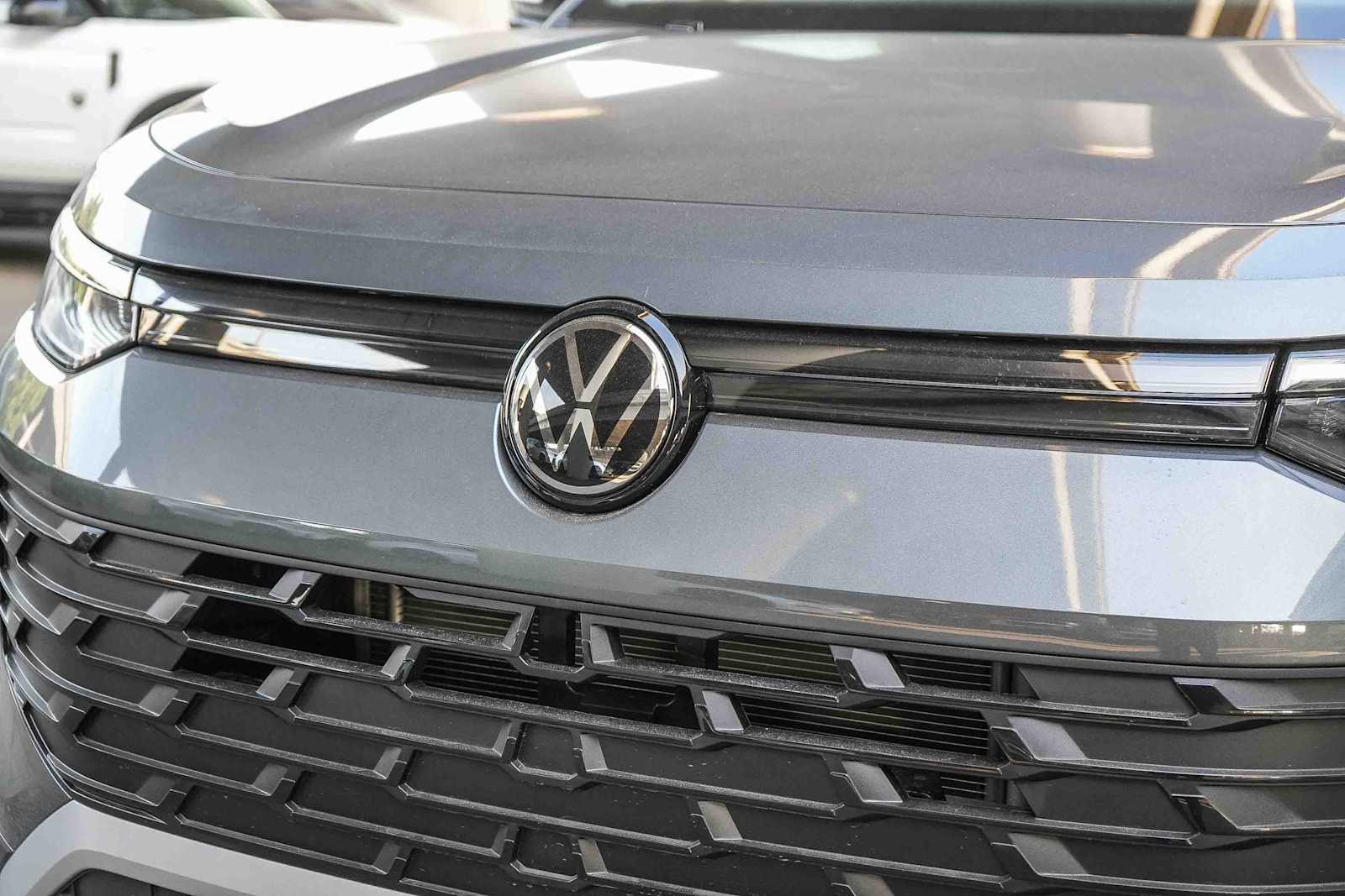 Thumbnail: 2026 Volkswagen Tiguan - 5