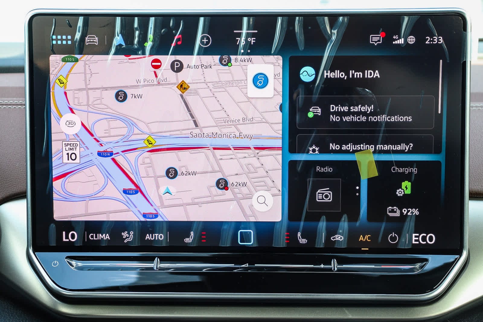 Thumbnail: 2025 Volkswagen ID.4 - 16