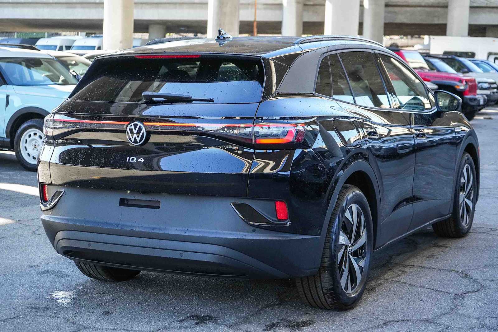 Thumbnail: 2026 Volkswagen ID.4 - 6