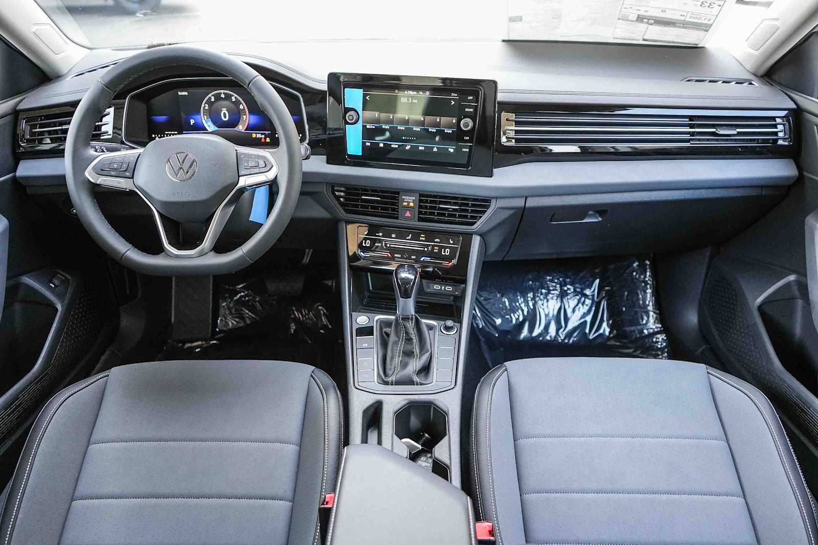 Thumbnail: 2026 Volkswagen Jetta - 13