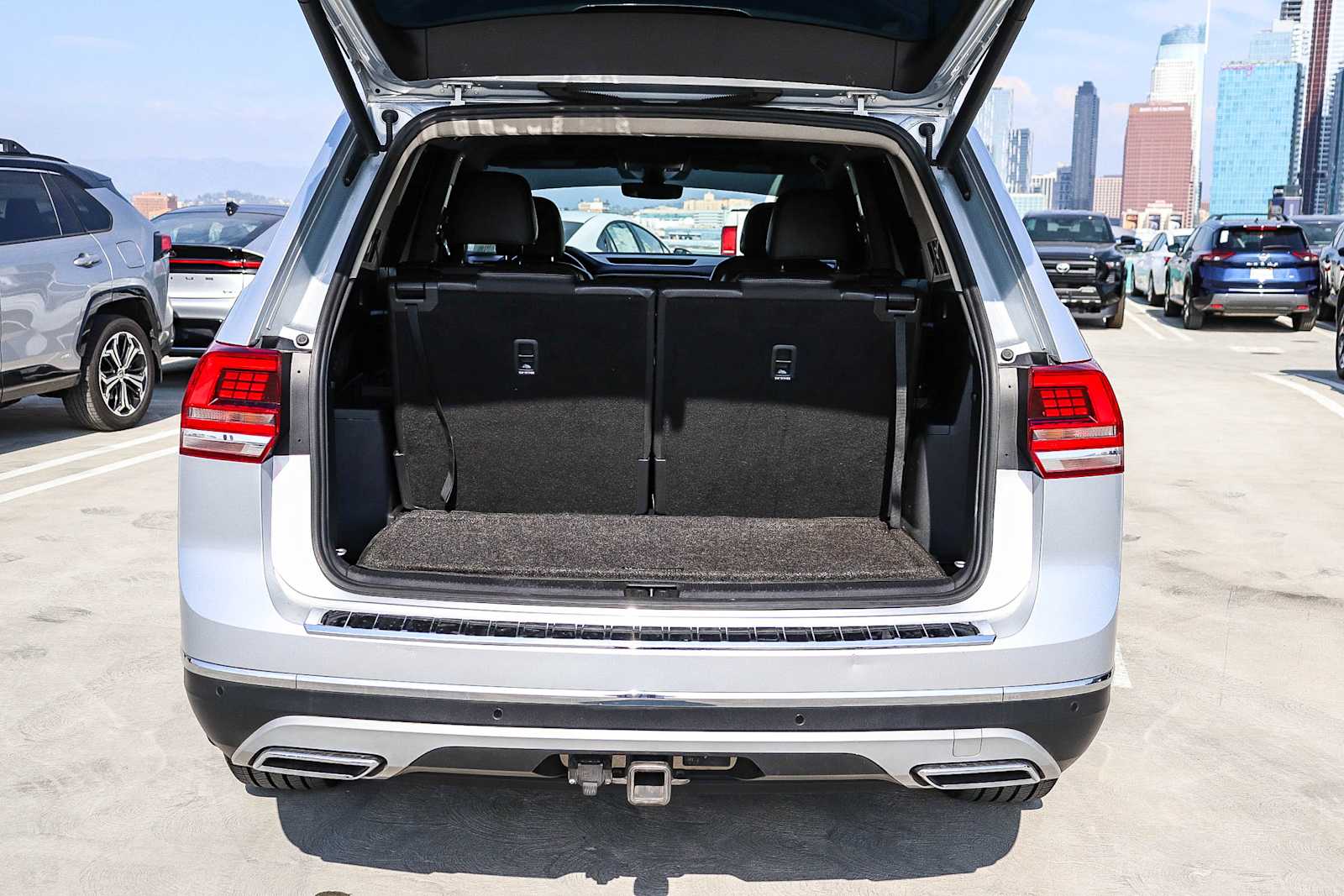 Thumbnail: 2019 Volkswagen Atlas - 30