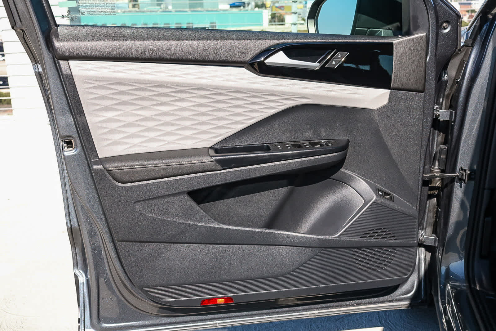 Thumbnail: 2024 Volkswagen Taos - 23