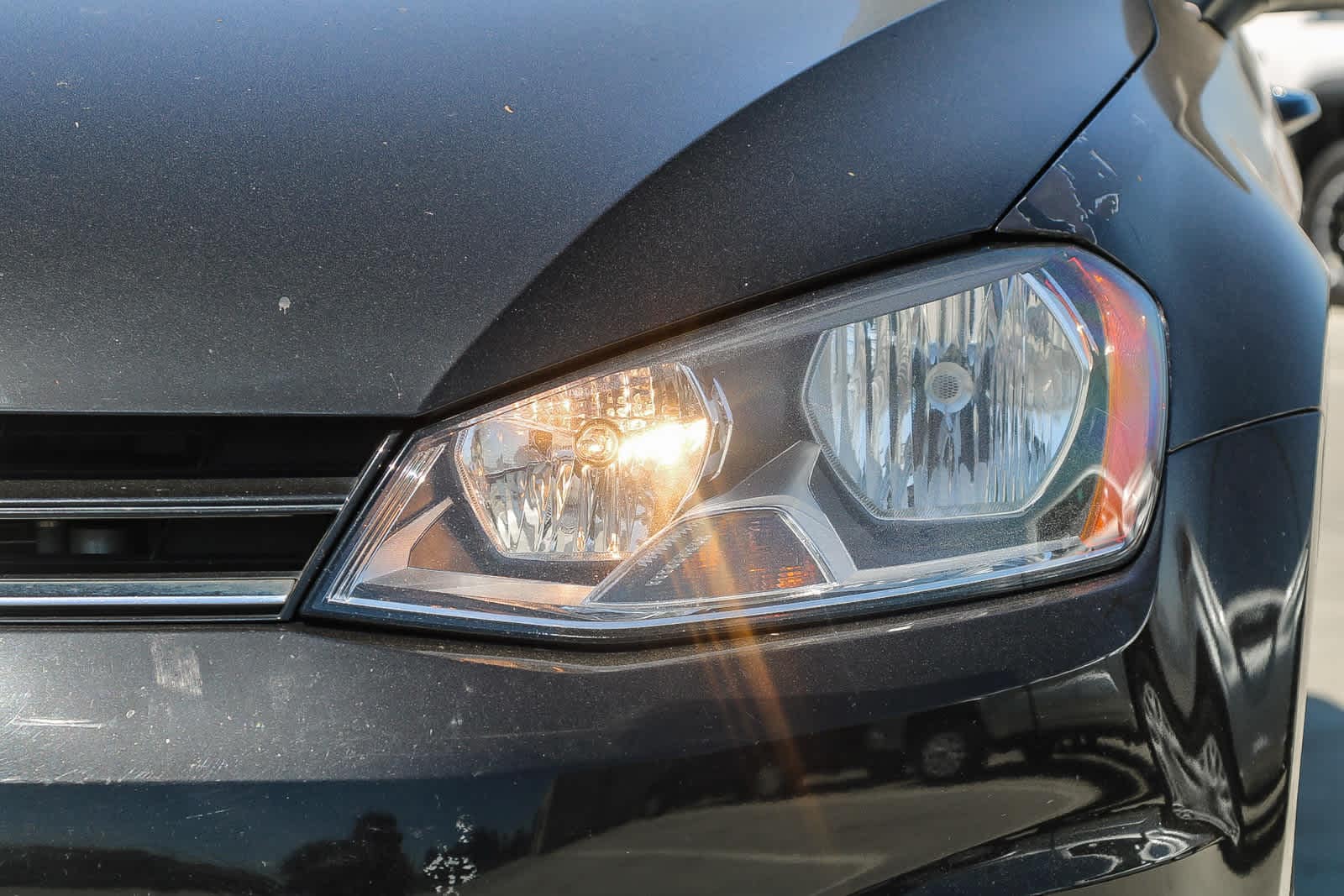 Thumbnail: 2015 Volkswagen Golf - 4