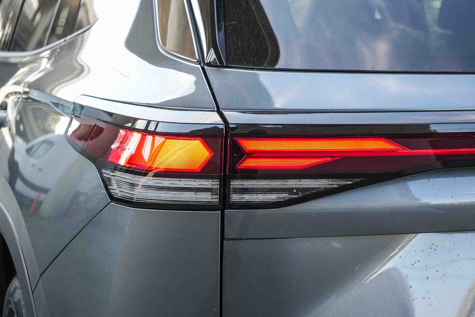 Thumbnail: 2026 Volkswagen Tiguan - 9