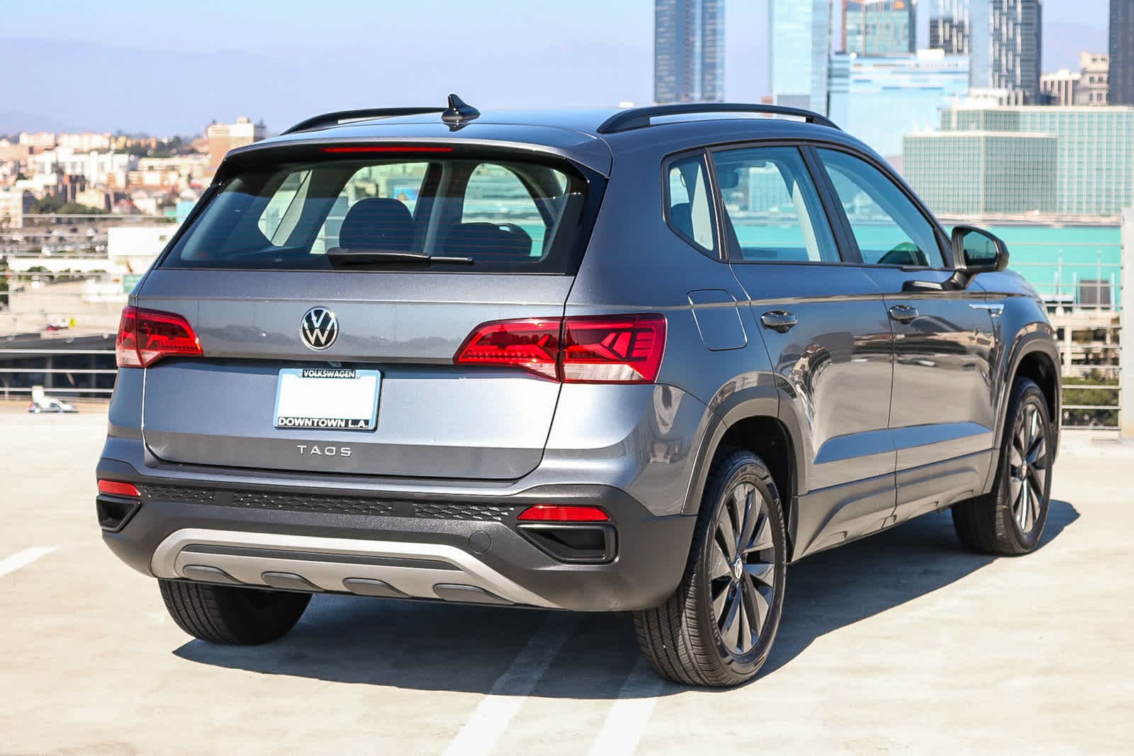 Thumbnail: 2024 Volkswagen Taos - 6