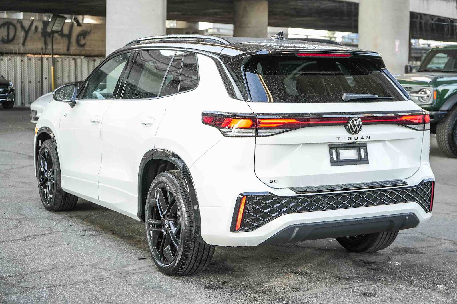 Thumbnail: 2026 Volkswagen Tiguan - 8