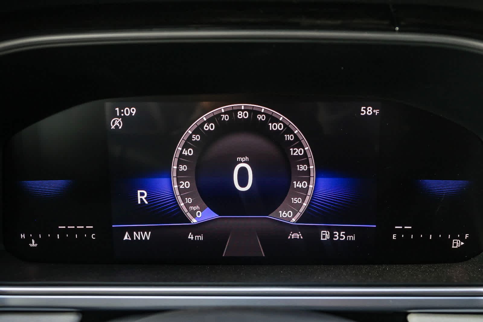 Thumbnail: 2025 Volkswagen Taos - 22