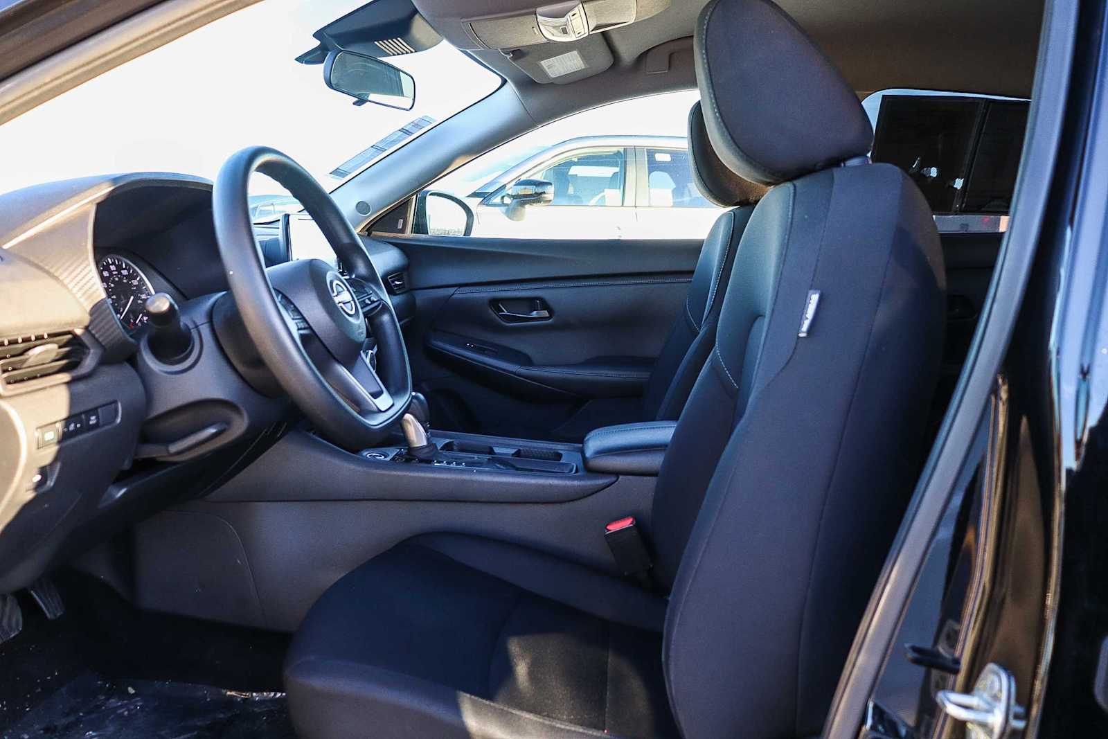 Thumbnail: 2024 Nissan Sentra - 16