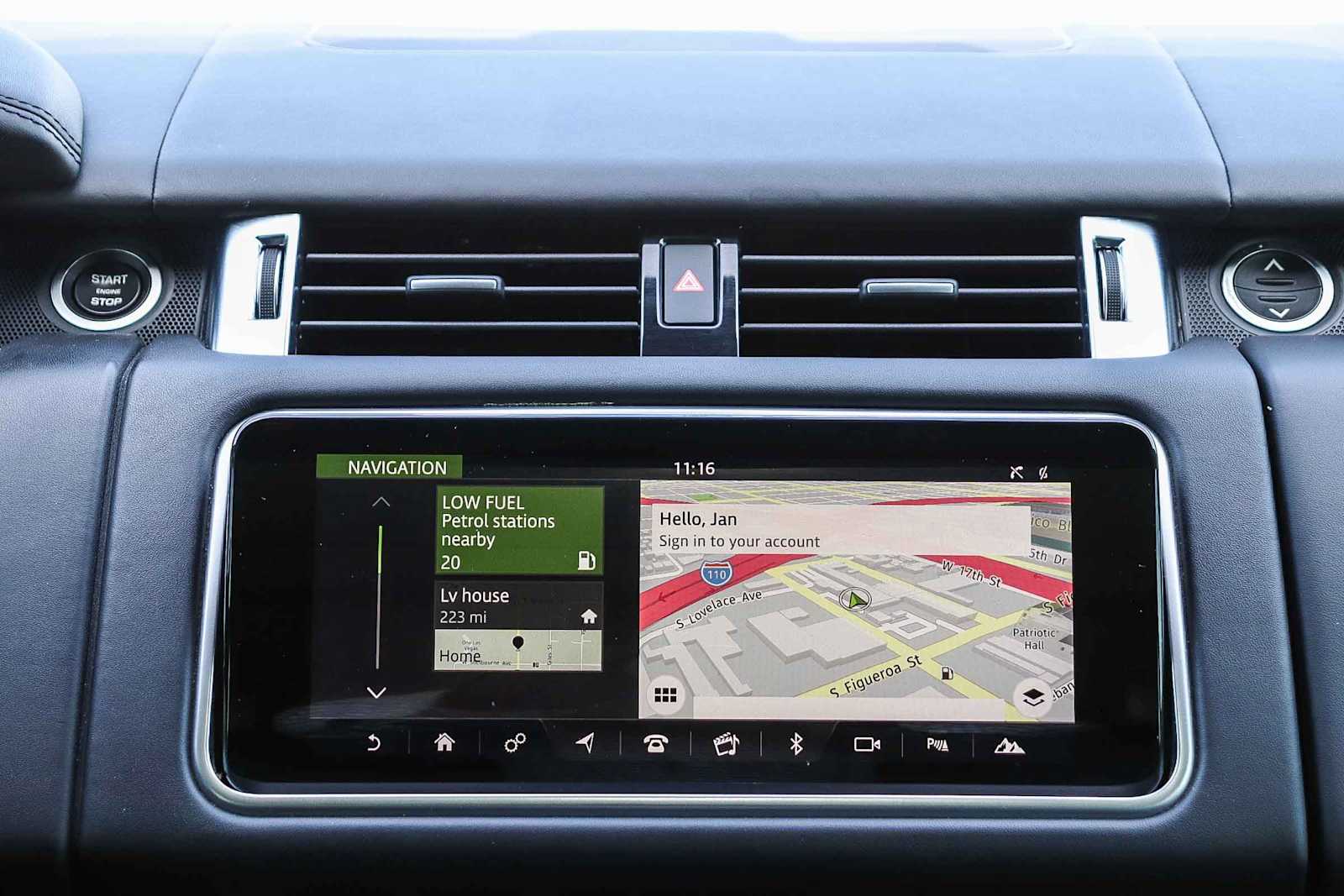 Thumbnail: 2018 Land Rover Range Rover Sport - 15