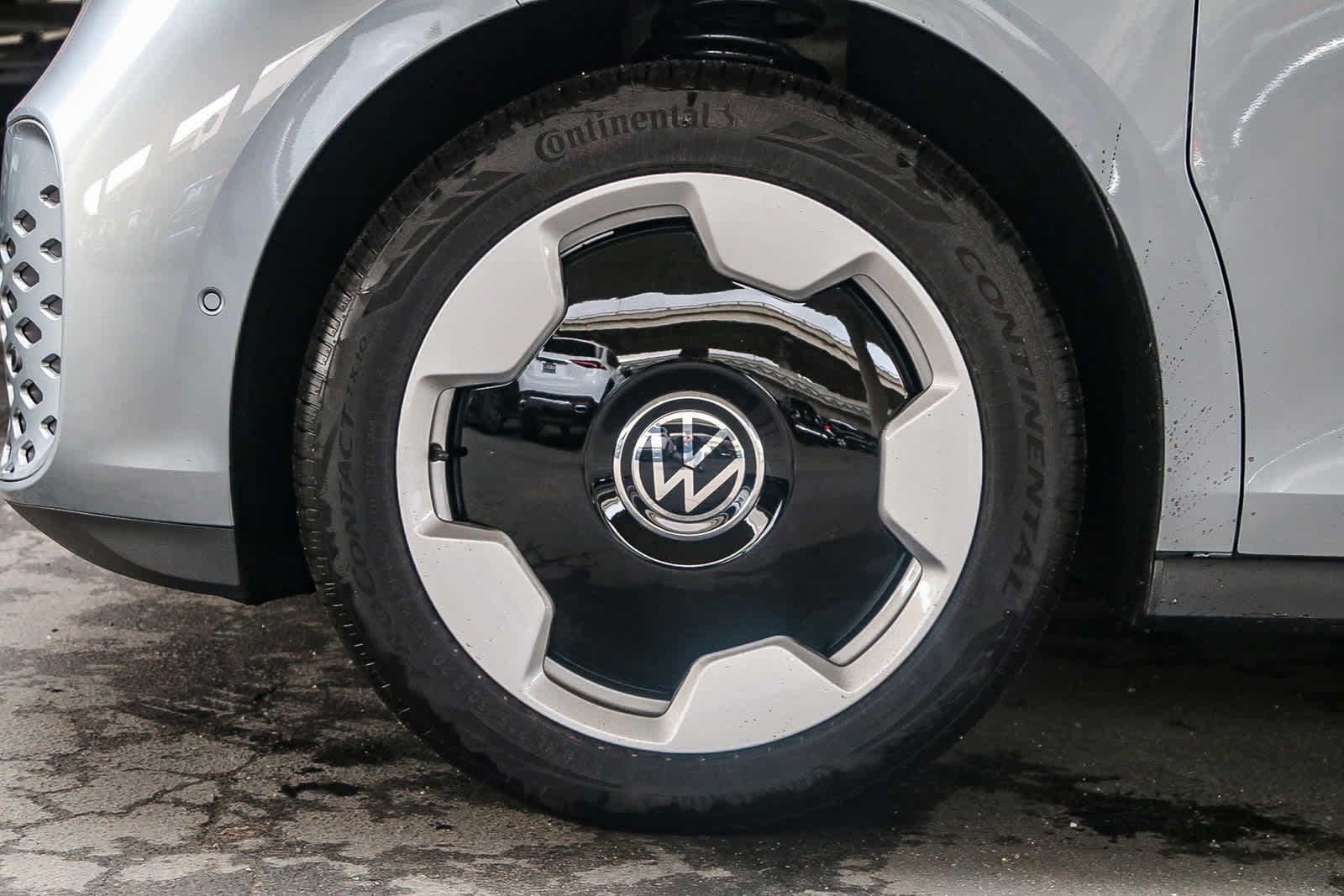 Thumbnail: 2025 Volkswagen ID.Buzz - 12