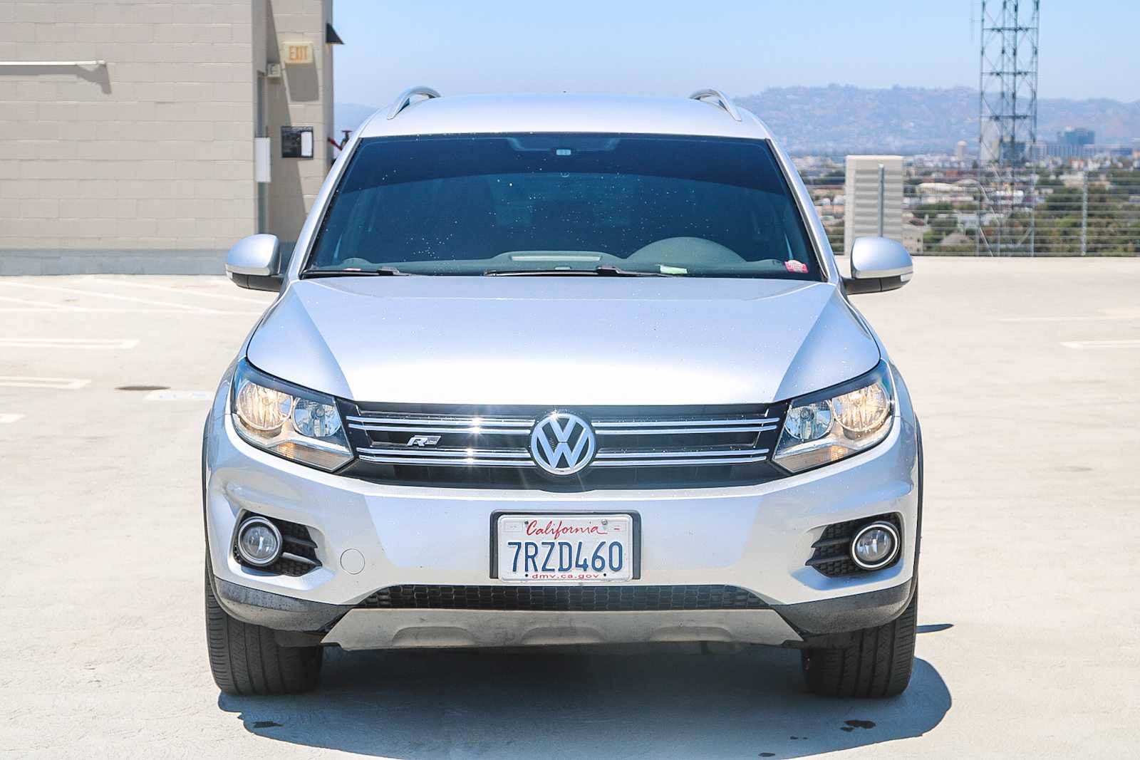 Thumbnail: 2016 Volkswagen Tiguan - 2