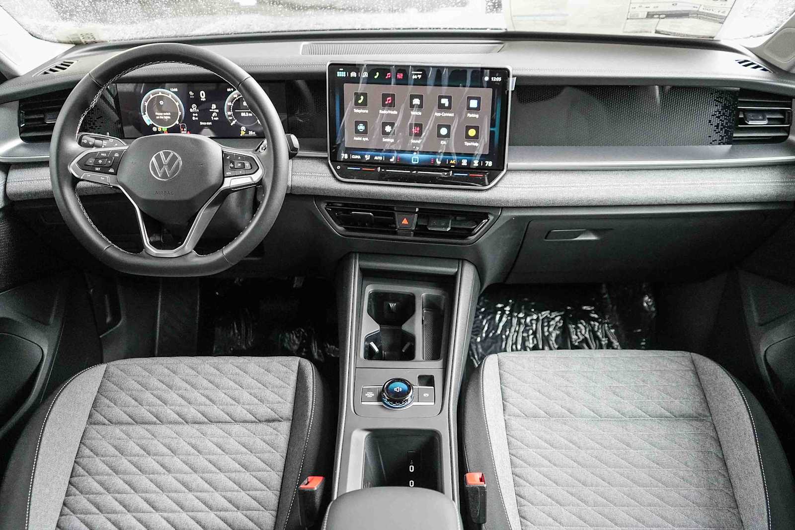 Thumbnail: 2026 Volkswagen Tiguan - 12