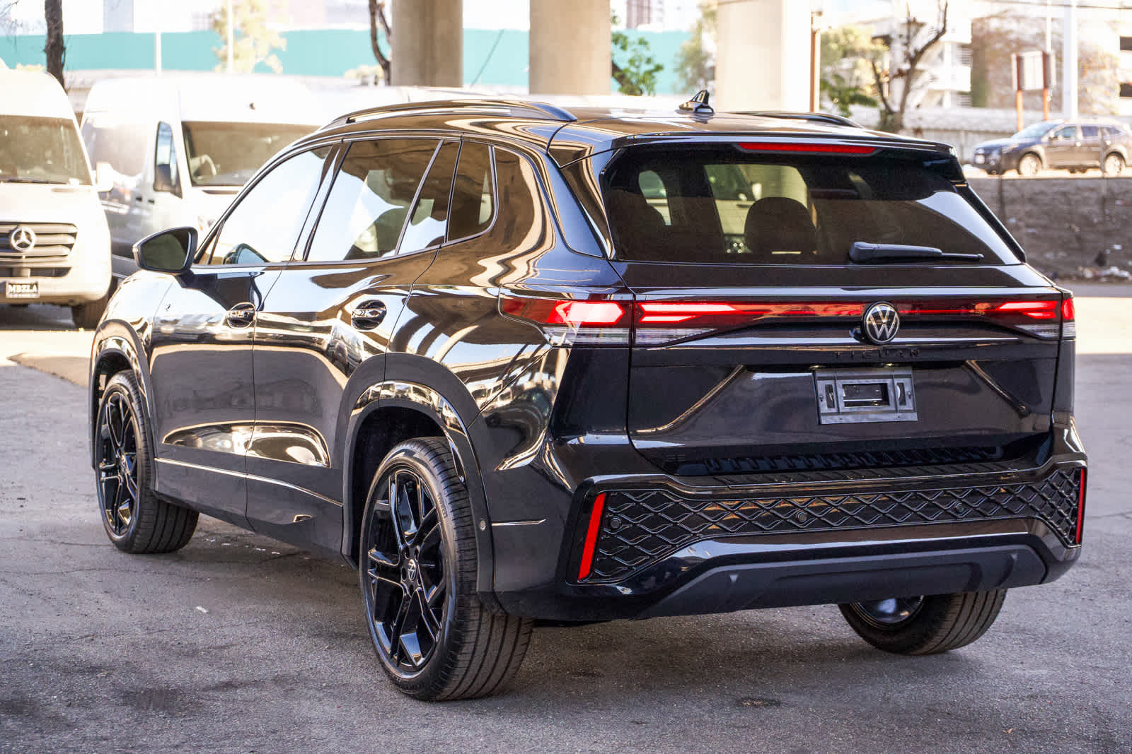 Thumbnail: 2026 Volkswagen Tiguan - 8