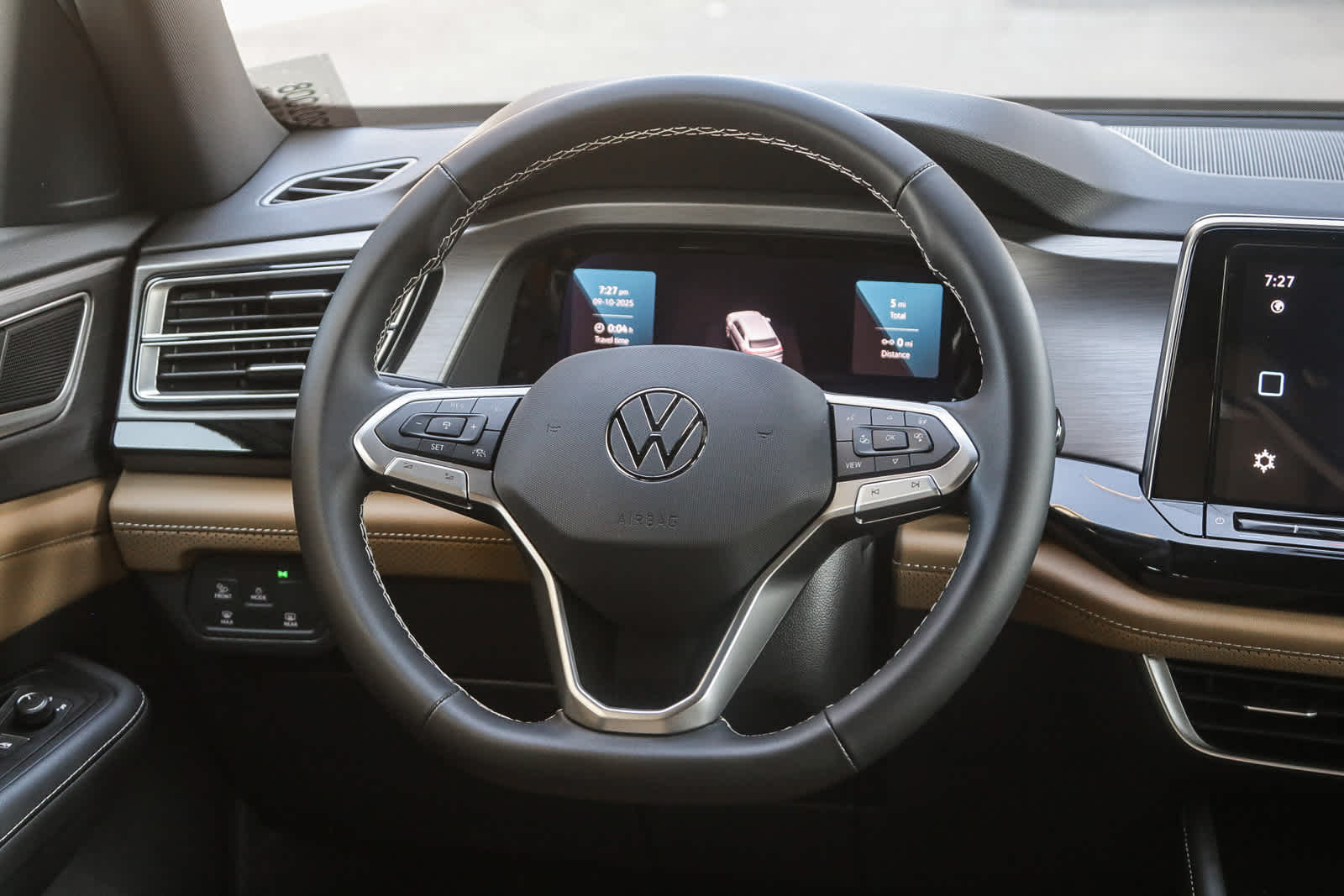 Thumbnail: 2026 Volkswagen Atlas - 16