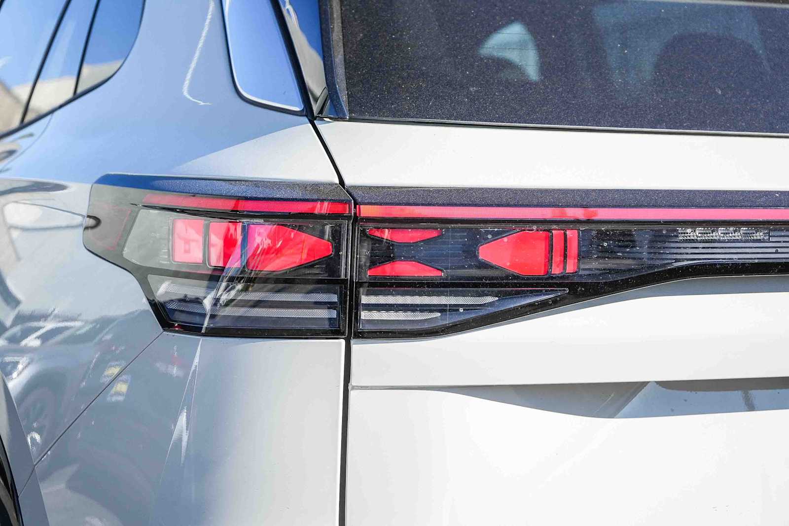 Thumbnail: 2026 Volkswagen Tiguan - 9