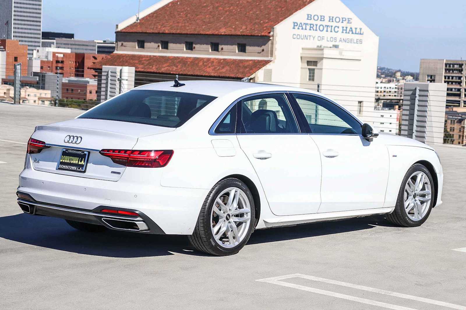 Thumbnail: 2023 Audi A4 - 4